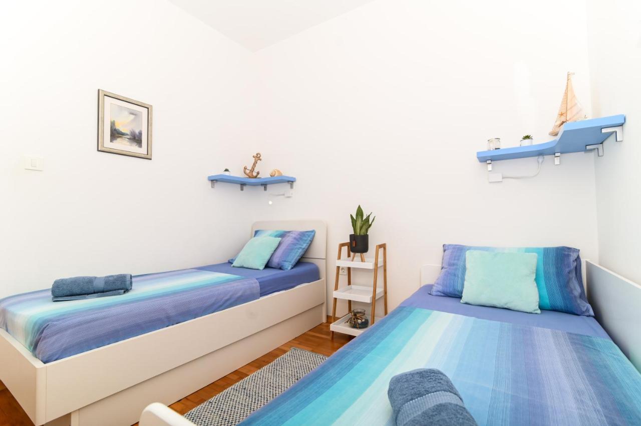 Holiday House Dijana, Kanica Rogoznica  Ngoại thất bức ảnh